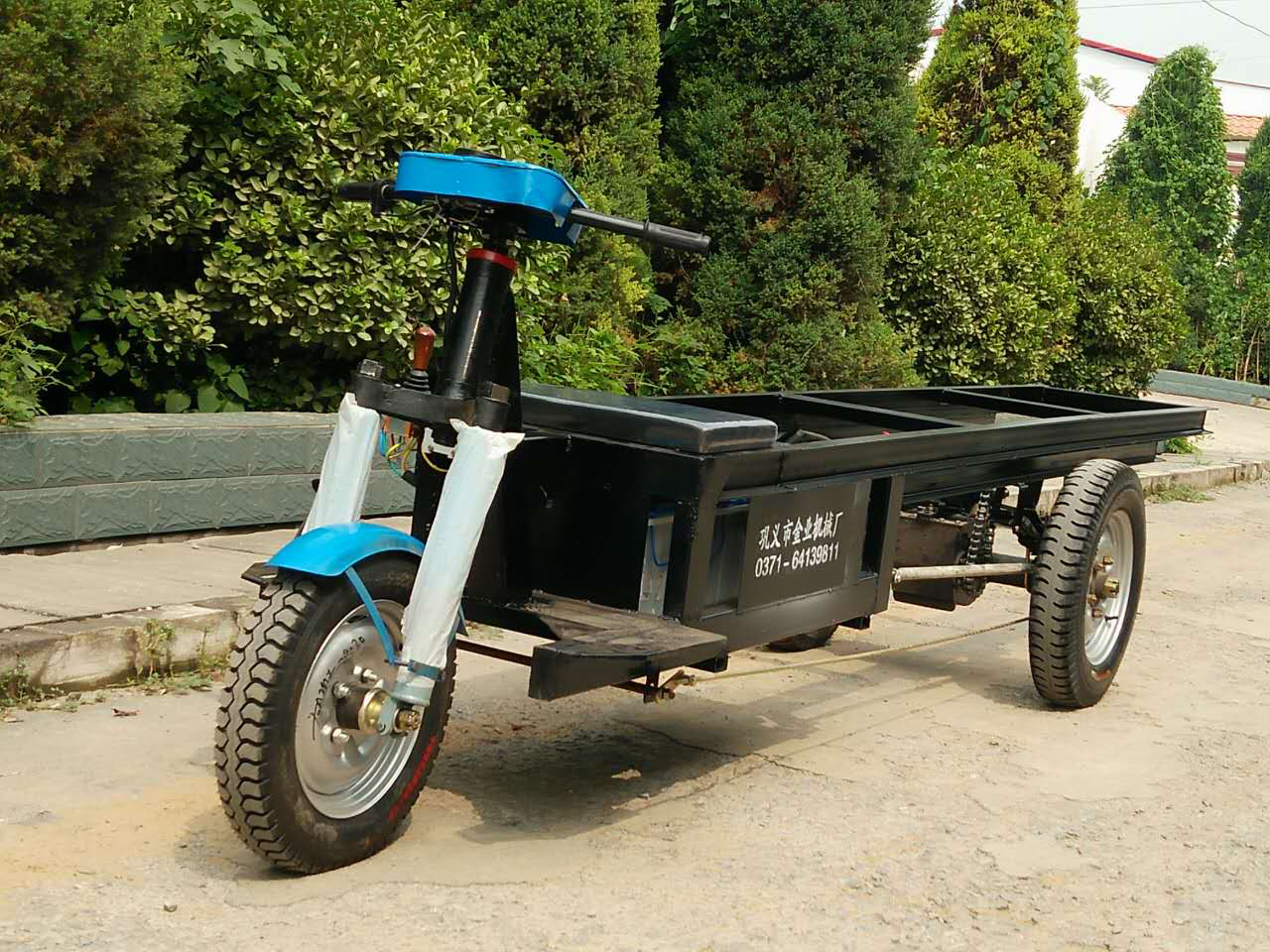 电动水坯车