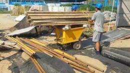 电动灰斗车 工作现场